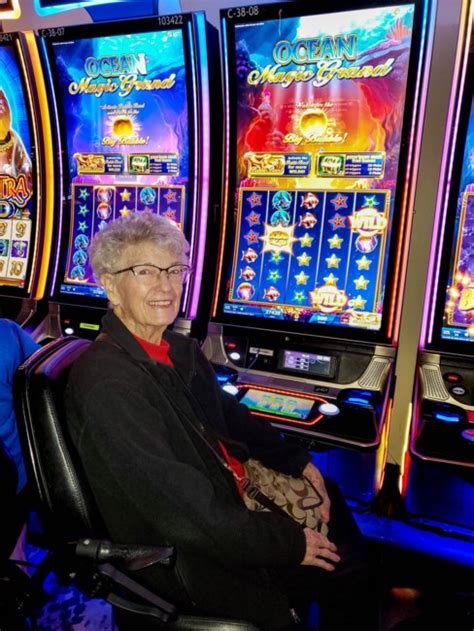  slot machine casino pensacola